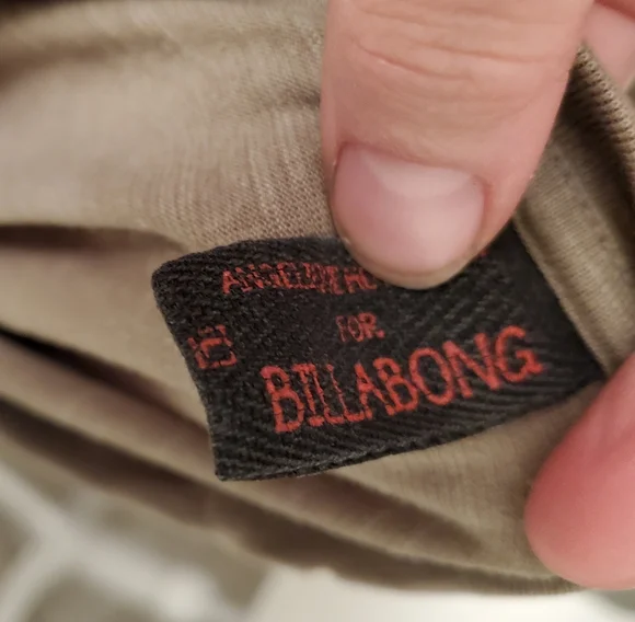 Billabong Brown Graphic Tee - Picture 7 of 7